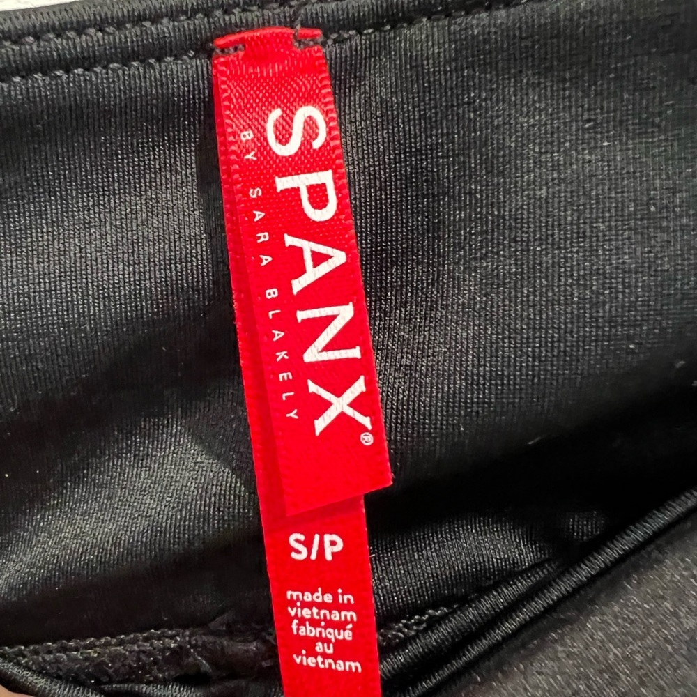 Spanx black faux leather Moto leggings - Picture 6 of 6